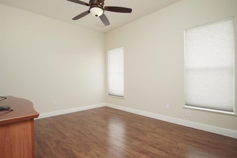 House in Port St. Lucie, Florida 3 bedrooms, 216.37 sq.m. № 2147006 - photo 22