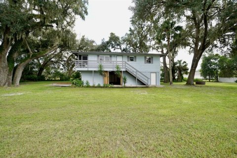 House in Tampa, Florida 2 bedrooms, 115.94 sq.m. № 2368904 - photo 26