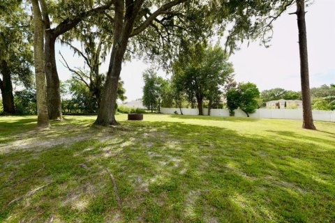 House in Tampa, Florida 2 bedrooms, 115.94 sq.m. № 2368904 - photo 22