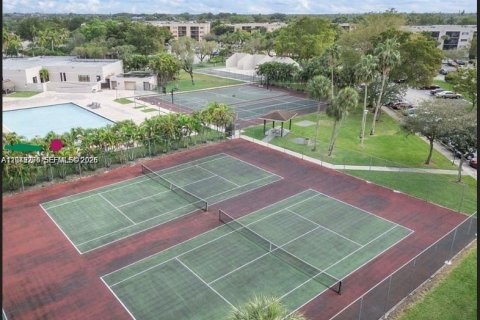 Condo in Miami, Florida, 2 bedrooms  № 2254047 - photo 20