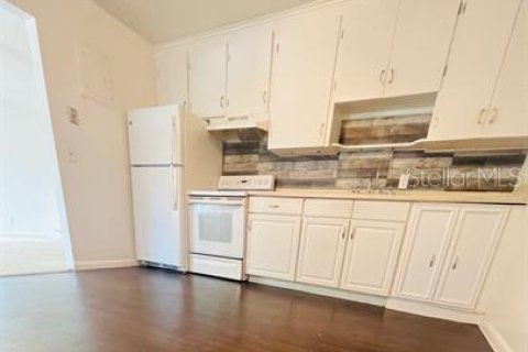Apartment in Maitland, Florida 2 bedrooms, 81.29 sq.m. № 1883184 - photo 4