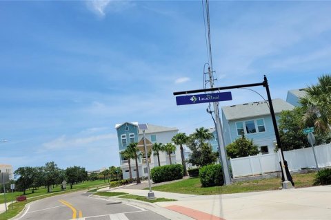 Condo in Sarasota, Florida, 1 bedroom  № 1745192 - photo 27