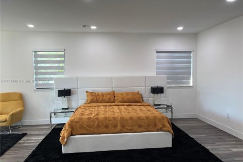 House in Cutler Bay, Florida 5 bedrooms, 321.35 sq.m. № 1729858 - photo 22