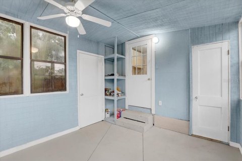 House in Saint Petersburg, Florida 3 bedrooms, 100.15 sq.m. № 1835433 - photo 28
