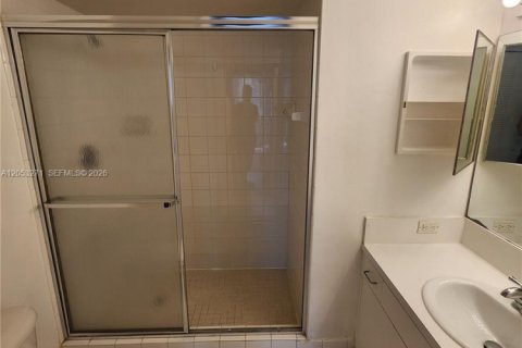 Купить кондоминиум в Мирамар, Флорида 2 спальни, 89.74м2, № 2179413 - фото 23