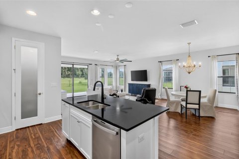 Casa en venta en Fish Hawk, Florida, 4 dormitorios, 195.65 m2 № 2318455 - foto 18