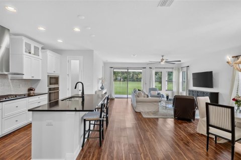 Casa en venta en Fish Hawk, Florida, 4 dormitorios, 195.65 m2 № 2318455 - foto 9