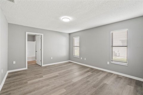 Villa ou maison à vendre à Lakeland, Floride: 2 chambres, 129.51 m2 № 2148360 - photo 22