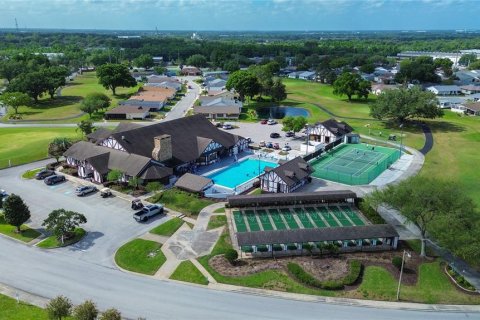 Villa ou maison à vendre à Lakeland, Floride: 2 chambres, 129.51 m2 № 2148360 - photo 4