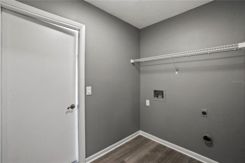 Villa ou maison à vendre à Lakeland, Floride: 2 chambres, 129.51 m2 № 2148360 - photo 12
