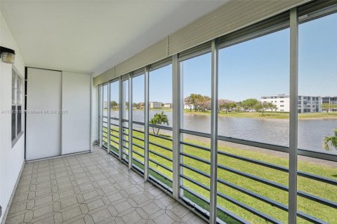 Condo in Boca Raton, Florida, 2 bedrooms  № 1709121 - photo 20