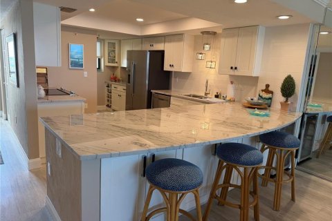Condo in Daytona Beach, Florida, 2 bedrooms № 2156784 - photo 30