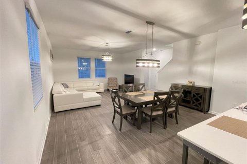 Casa en alquiler en Kissimmee, Florida, 3 dormitorios, 167.41 m2 № 1793020 - foto 15