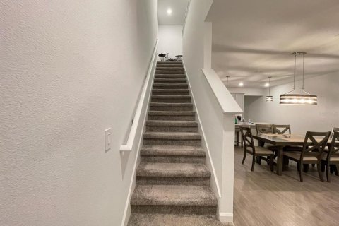 Casa en alquiler en Kissimmee, Florida, 3 dormitorios, 167.41 m2 № 1793020 - foto 19