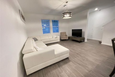 Casa en alquiler en Kissimmee, Florida, 3 dormitorios, 167.41 m2 № 1793020 - foto 17