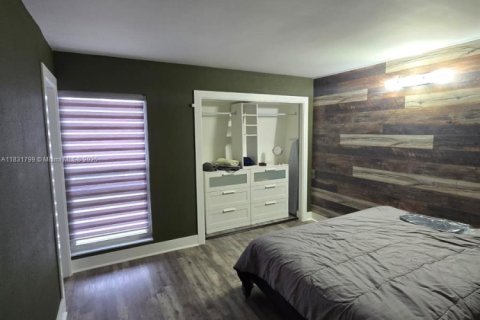 Купить таунхаус в Майами, Флорида 2 спальни, 105.91м2, № 1958262 - фото 20