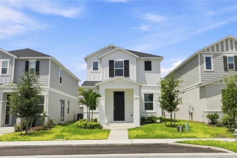 House in Davenport, Florida 3 bedrooms, 146.14 sq.m. № 2379815