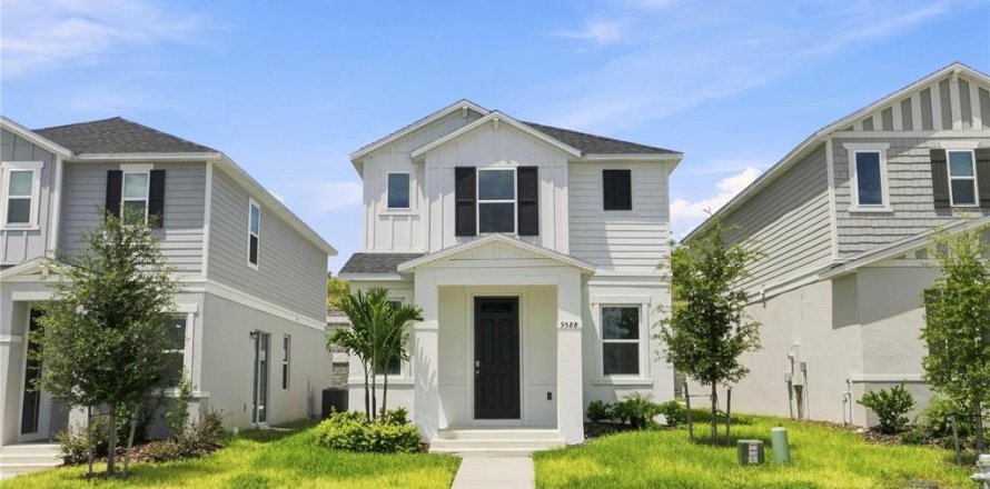 House in Davenport, Florida 3 bedrooms, 146.14 sq.m. № 2379815