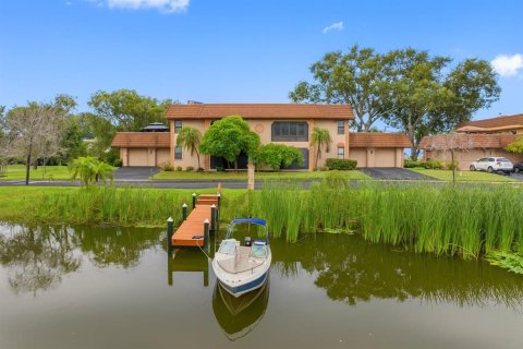 Condo in Largo, Florida, 2 bedrooms  № 1900231 - photo 20