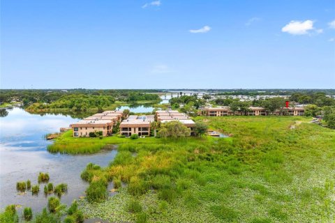 Condo in Largo, Florida, 2 bedrooms  № 1900231 - photo 28
