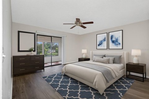 Condo in Largo, Florida, 2 bedrooms  № 1900231 - photo 11