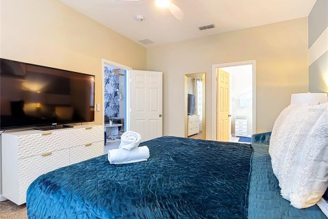 Villa ou maison à vendre à Kissimmee, Floride: 5 chambres, 231.7 m2 № 2334300 - photo 16
