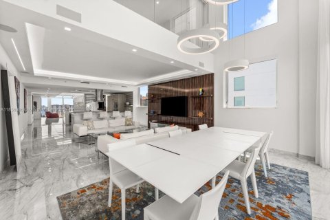 Copropriété à vendre à Sunny Isles Beach, Floride: 4 chambres, 291.71 m2 № 1819898 - photo 7