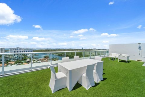 Copropriété à vendre à Sunny Isles Beach, Floride: 4 chambres, 291.71 m2 № 1819898 - photo 29