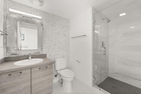 Copropriété à vendre à Sunny Isles Beach, Floride: 4 chambres, 291.71 m2 № 1819898 - photo 25