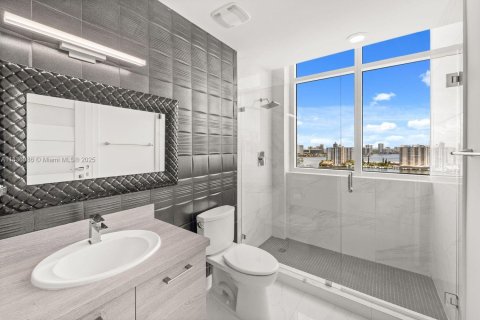 Copropriété à vendre à Sunny Isles Beach, Floride: 4 chambres, 291.71 m2 № 1819898 - photo 19
