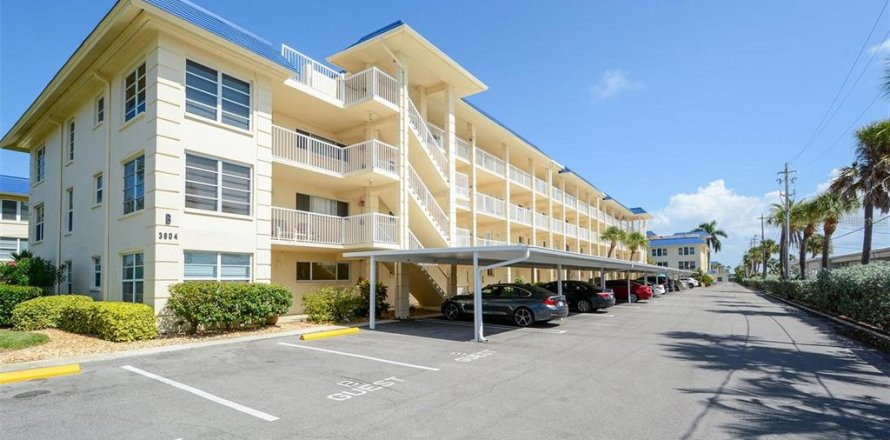 Condominio en Longboat Key, Florida, 2 dormitorios № 1916886