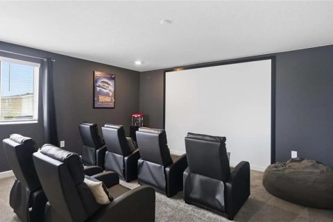 Casa en venta en Davenport, Florida, 9 dormitorios, 373.28 m2 № 2231864 - foto 12