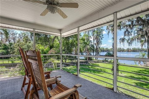 House in Odessa, Florida 7 bedrooms, 578.41 sq.m. № 1758393 - photo 15