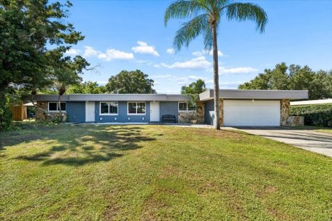 Duplex in Largo, Florida 4 bedrooms, 206.52 sq.m. № 2423928