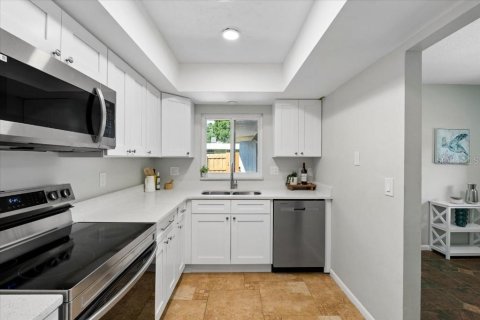 Duplex in Largo, Florida 4 bedrooms, 206.52 sq.m. № 2423928 - photo 29