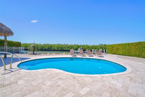 Commercial property in Marathon, Florida № 1779694 - photo 10
