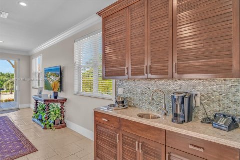 Commercial property in Marathon, Florida № 1779694 - photo 13