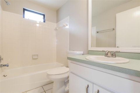 Casa en alquiler en Sarasota, Florida, 3 dormitorios, 138.61 m2 № 1797386 - foto 12