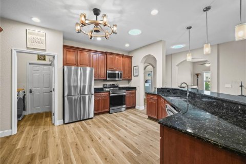 House in Lake Wales, Florida 2 bedrooms, 222.78 sq.m. № 1780751 - photo 9