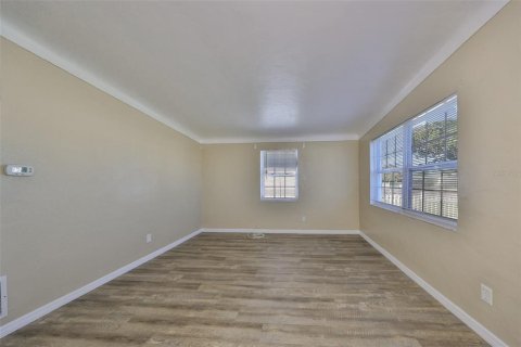 Casa en alquiler en Pinellas Park, Florida, 3 dormitorios, 81.94 m2 № 1915917 - foto 7