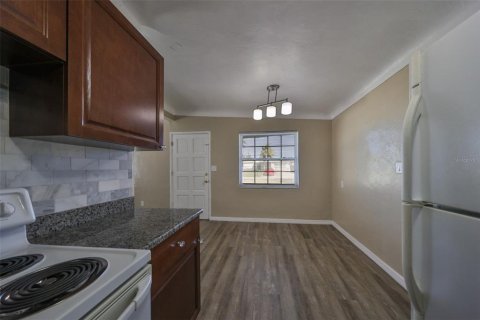 Casa en alquiler en Pinellas Park, Florida, 3 dormitorios, 81.94 m2 № 1915917 - foto 12