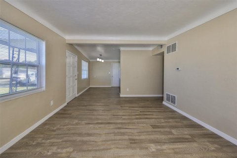 Casa en alquiler en Pinellas Park, Florida, 3 dormitorios, 81.94 m2 № 1915917 - foto 6