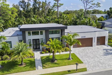 Casa en venta en Sarasota, Florida, 4 dormitorios, 299.52 m2 № 1918919 - foto 1