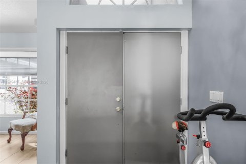 Villa ou maison à vendre à Cape Coral, Floride: 3 chambres, 208.29 m2 № 2004971 - photo 6