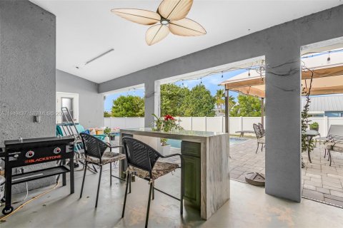 Villa ou maison à vendre à Cape Coral, Floride: 3 chambres, 208.29 m2 № 2004971 - photo 21