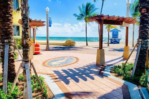 Hotel en venta en Hollywood, Florida № 1979509 - foto 16