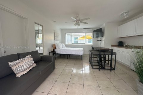 Hotel en venta en Hollywood, Florida № 1979509 - foto 12