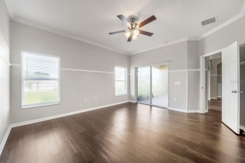 House in Kissimmee, Florida 3 bedrooms, 165.92 sq.m. № 2198884 - photo 16