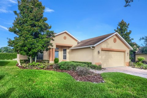 House in Kissimmee, Florida 3 bedrooms, 165.92 sq.m. № 2198884 - photo 2
