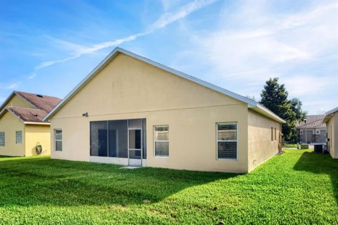 House in Kissimmee, Florida 3 bedrooms, 165.92 sq.m. № 2198884 - photo 27